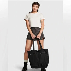 Victoria's Secret PINK Weekender
Tote Bag In Pure Black